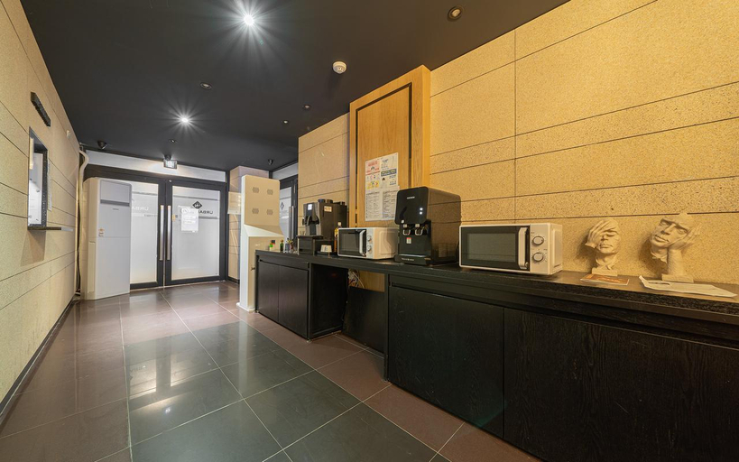 Others 4, Seolleung Urban Nest, Gangnam