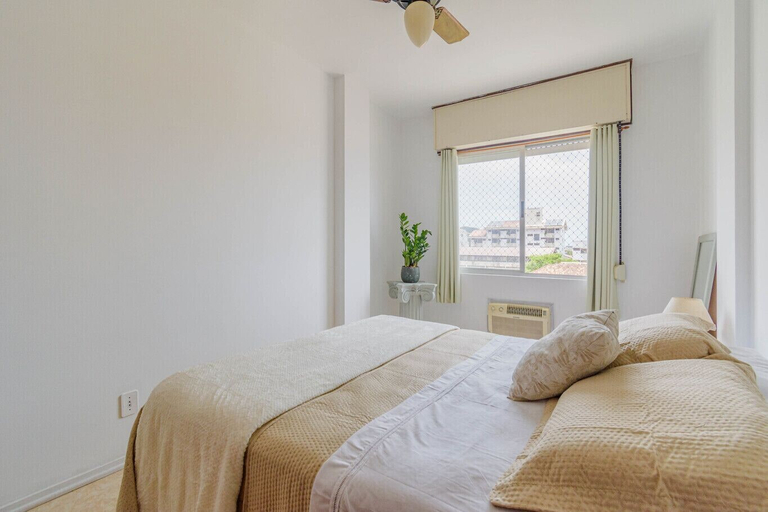 Room 5, Apto com Wi-fi a 50m da Praia de Canasvieiras, Florianopolis