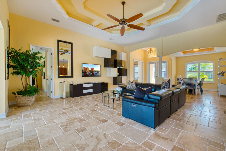 Interior 3, Villa Sanibel, Lee