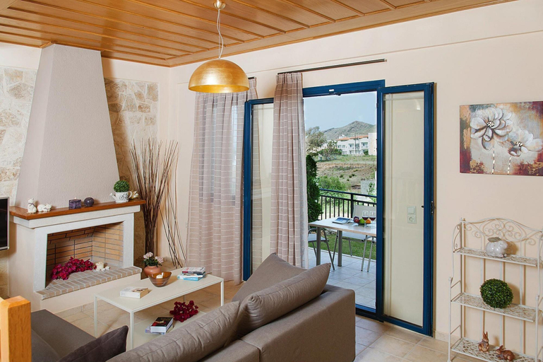Living area 4, Apartment Just Steps From the Sea, Crete