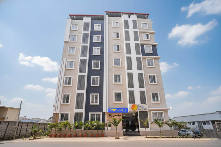 Exterior & Views 2, Fabhotel Frendz, Hyderabad