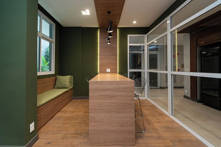 Room 4, Apto Novo pr Ximo do Shopping Higien Polis e Metr, São Paulo