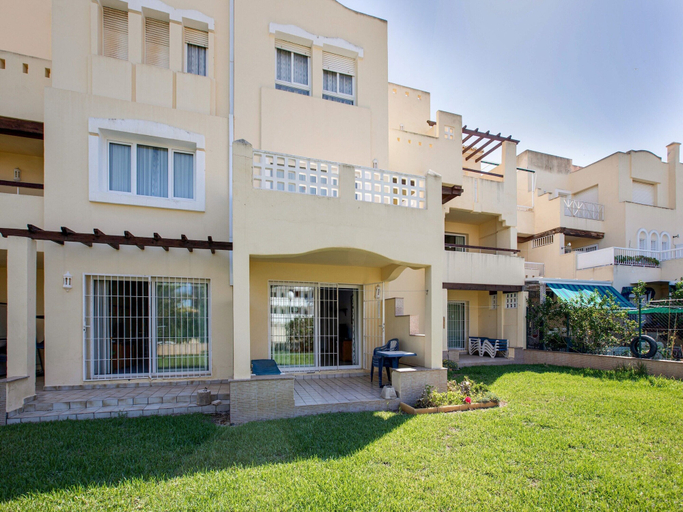 Exterior 4, Belvilla by OYO Macael Bajo 203, Almería