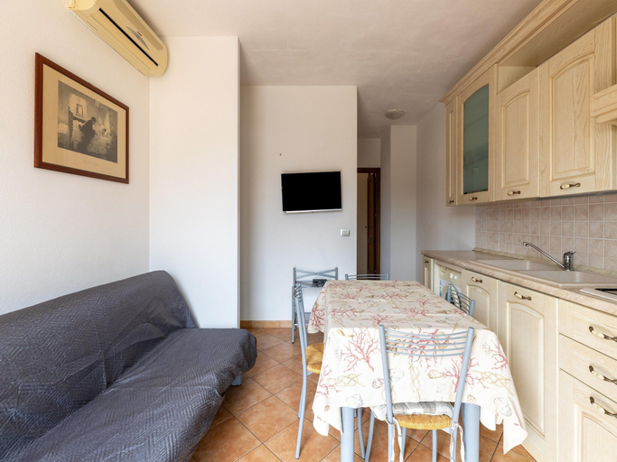 Dining, In a Residence With a Private Patio and air Conditioning, Sassari