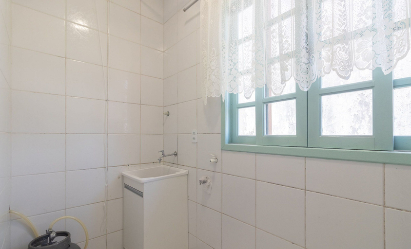 Bathroom 2, Apartment 2 Bedrooms 650 m From the Beach Ben0006, Florianopolis