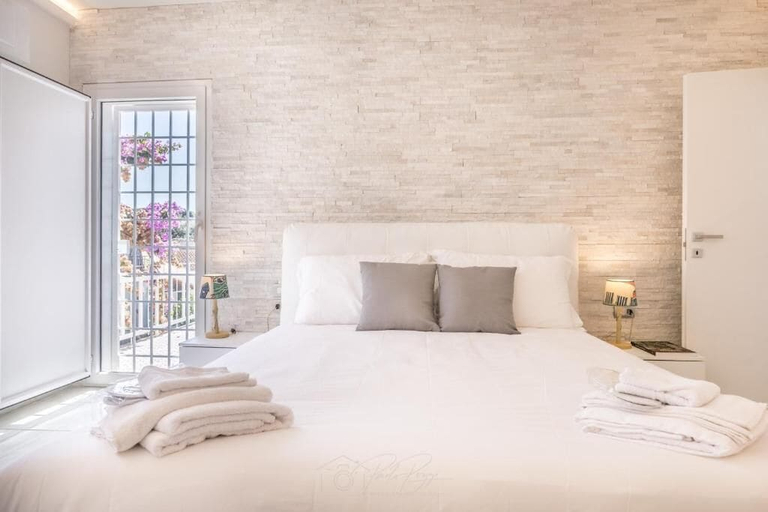Room 5, RELAIS ROMA BEACH, Rome