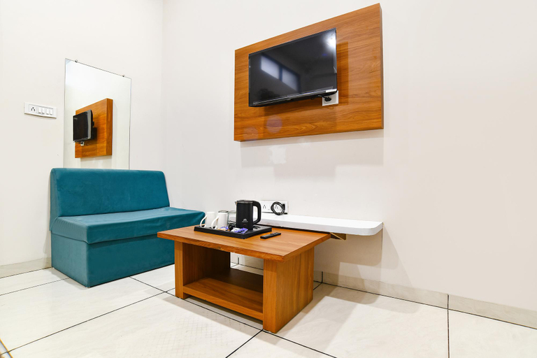 Bedroom 5, Fabhotel Olive Inn, Indore