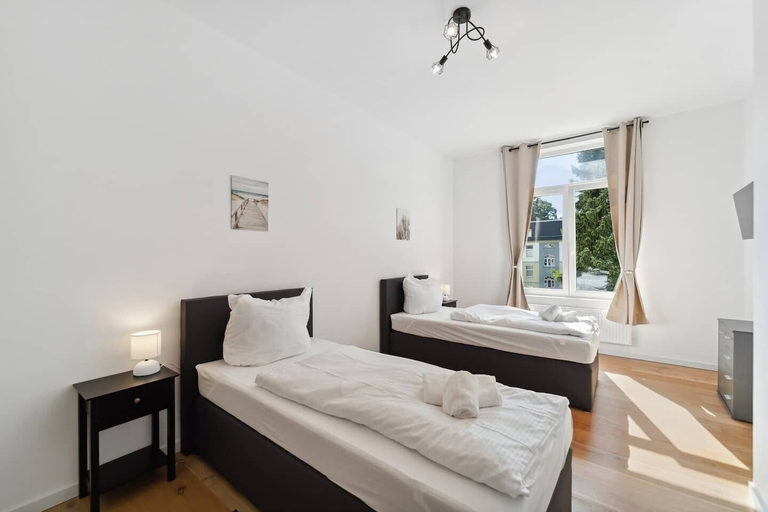 Bedroom 5, Infinity Stay Ferienapartments Rheinstrasse, Wilhelmshaven