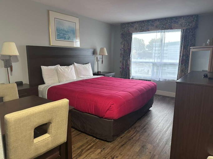 Room 2, OceanShores Inn, Grays Harbor