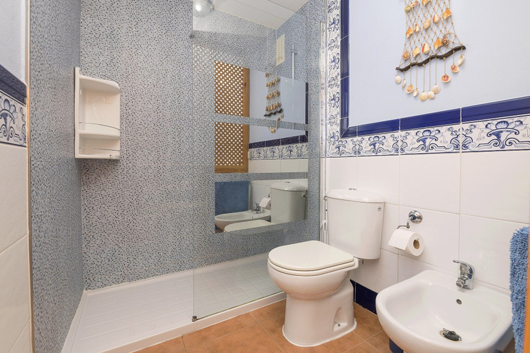 Bathroom 5, Corazon De Tarifa - Apartment In Atlanterra, Cádiz