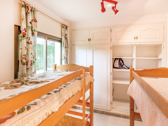 Dining 5, Holiday Home in Spain With Private Pool, Girona