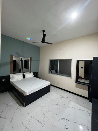 Room 2, 4s hotel, Sehore