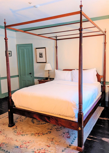 Bedroom 3, The Equinox Golf Resort & Spa, Bennington