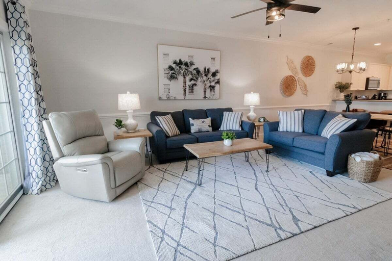 Primary image, Magnolia Pointe Luster Leaf 4894-303, Horry
