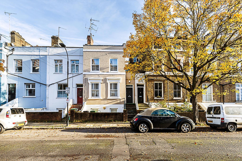 Exterior & Views 2, Stylish Shepherd's Bush Flat With Patio, London
