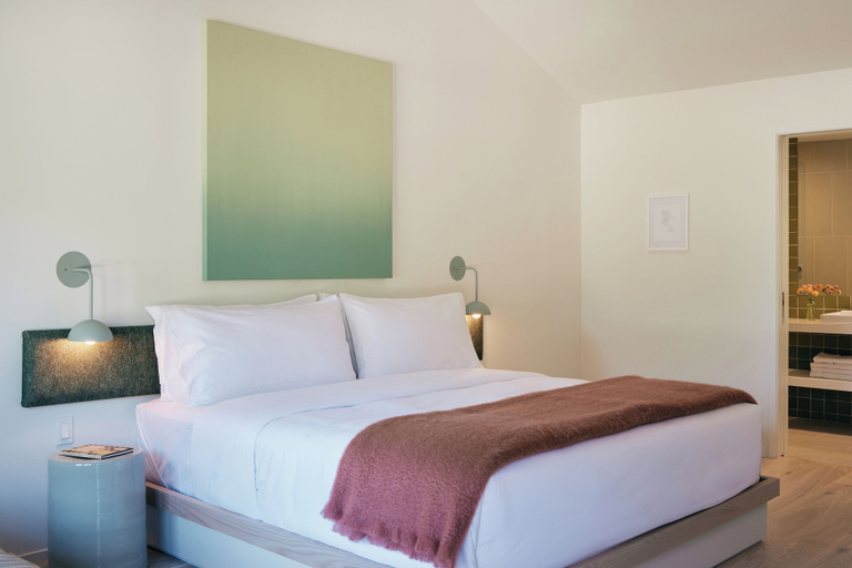 Bedroom 2, Three Ducks, Suffolk