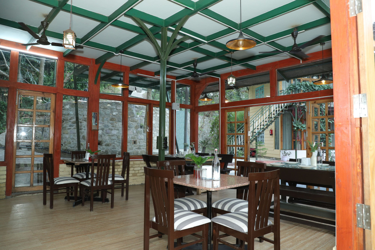 Food & Drinks 4, Hotel YAN Residency Bhimtal - Nainital, Nainital