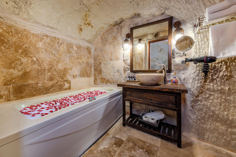 Bathroom 5, Emars Cave Cappadocia, Ürgüp