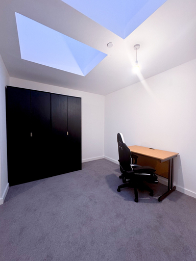 Interior 3, 2 Bed Flat - Sleeps 4 - Parking - Wifi, Birmingham