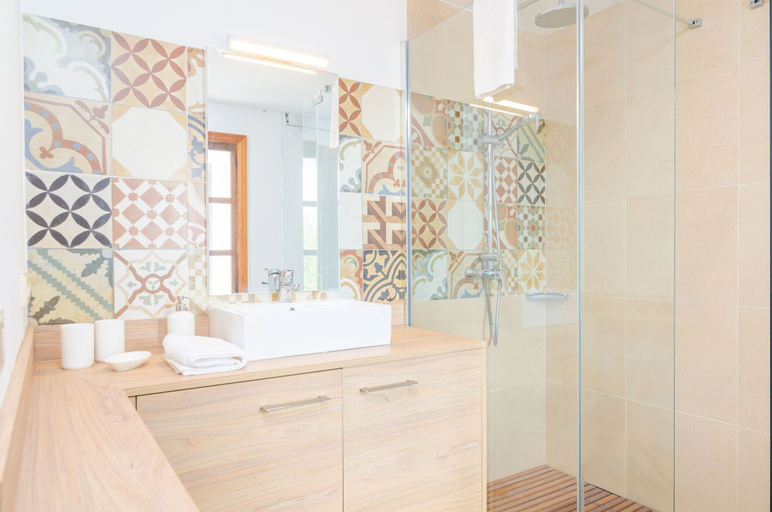 Bathroom 3, Finca Can Setri - Villa With Private Pool, Baleares