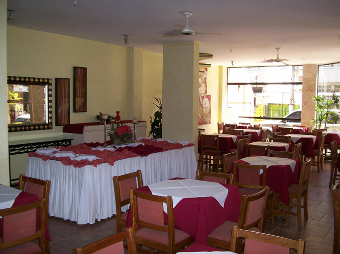 Food & Drinks 3, Crystal Apart Hotel, Macaé