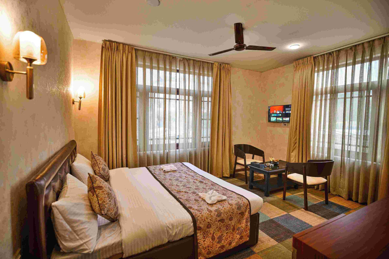 Room 4, New green meadows, Srinagar