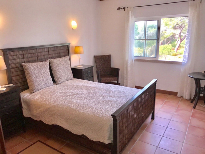 Room 5, Beachside Family Stay in Benagil, Lagoa
