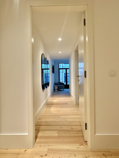 Room 4, Bonjardim Prime 1C in Oporto, Porto