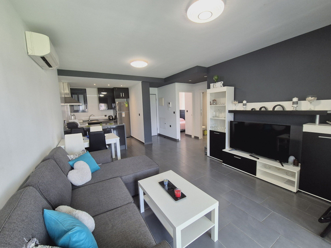 Living area, Garden-view Flat in Punta Prima, Alicante
