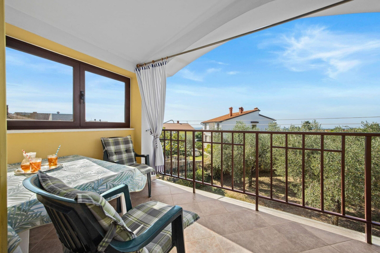 Balcony 2, Apartment in Vodnjan Near City Center, Vodnjan