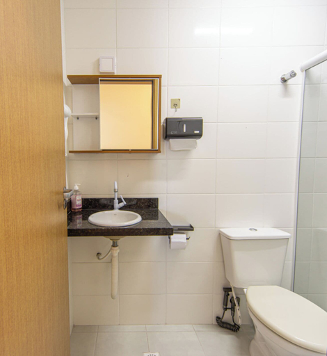 Room 2, Apto com Ar e 2 Dorm na Vila Mirim Perto da Praia, Praia Grande
