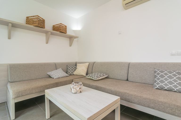 Others 5, Villa Blanca - Villa With Private Pool. Free Wifi, Baleares