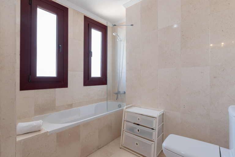 Others 3, Bahia Casares 4 - Apartment In Casares. Free Wifi, Málaga