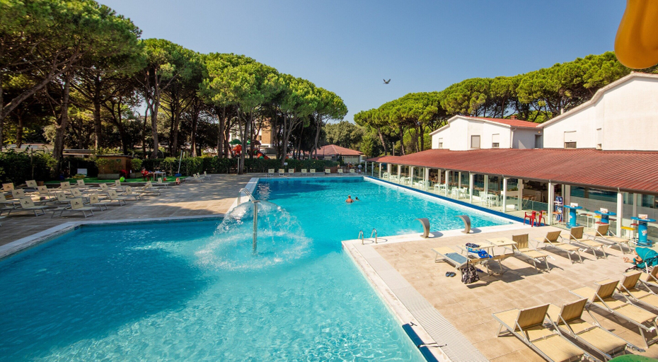 Pool 5, Chalet in Jesolo Mare Family Village, Venezia