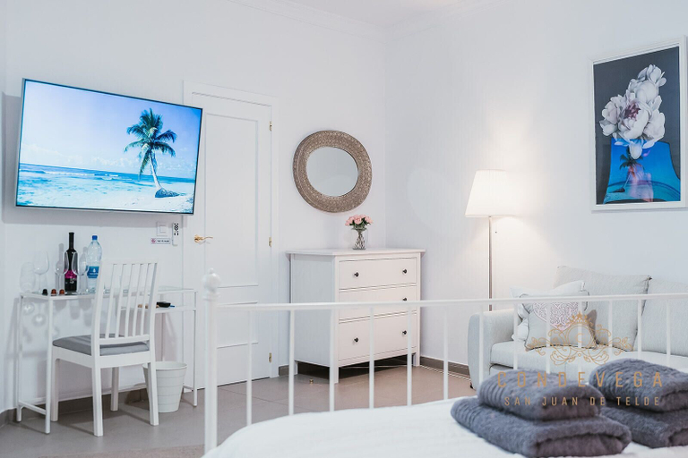 Room 2, VvCondevega, Las Palmas