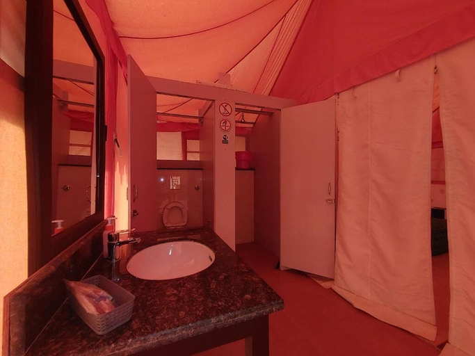 Bathroom 3, Shivir Aranya - Wilderness Resort Sariska, Alwar