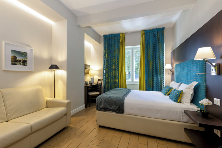 Room 5, Chic&Town Piazza del Popolo 10, Rome