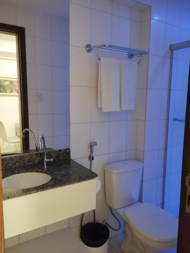 Bathroom 3, Celita Franca - WS Urban, Feira de Santana