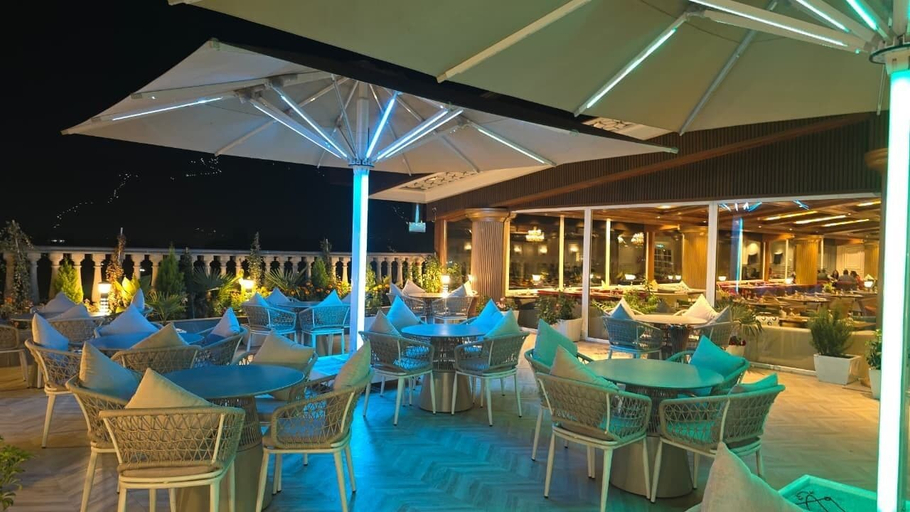 Food & Drinks 5, Sarovar Premiere Srinagar, Srinagar