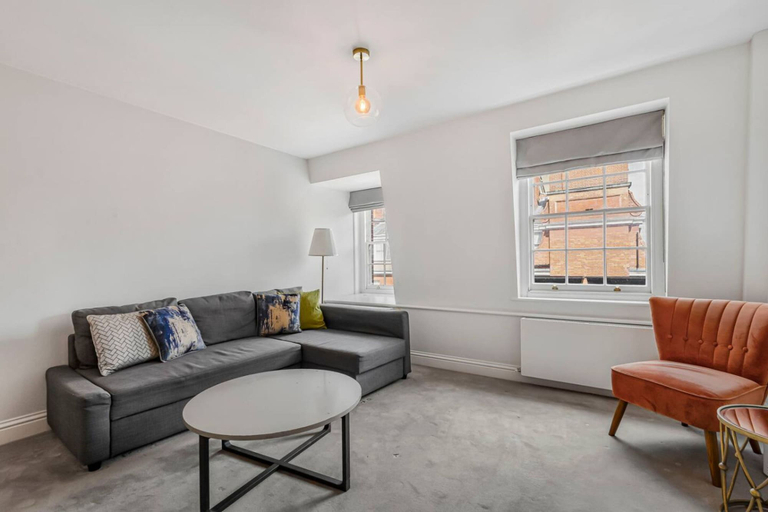 Room 3, Cadogan Square Penthouse, London