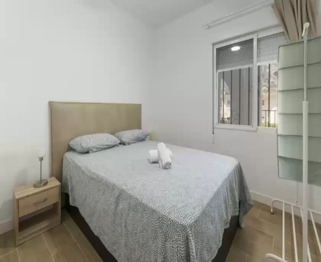 Room 5, Cova De L'aire - Villa With Private Pool In Barx, Valencia