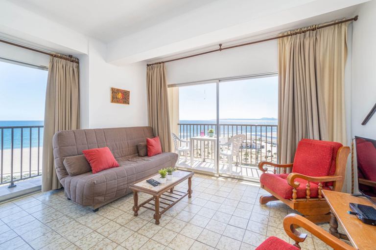Living room 3, Apartment in Empuriabrava Near Sand Beach, Girona