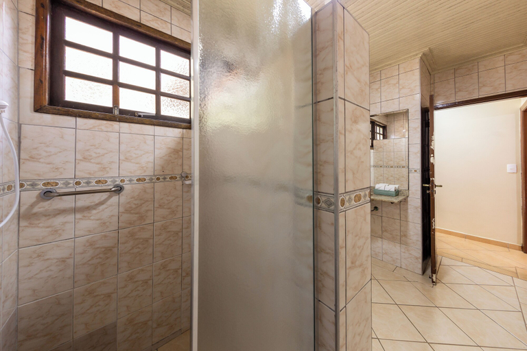 Bathroom 3, Hotel Fazenda da APM by Bhomy, Caieiras