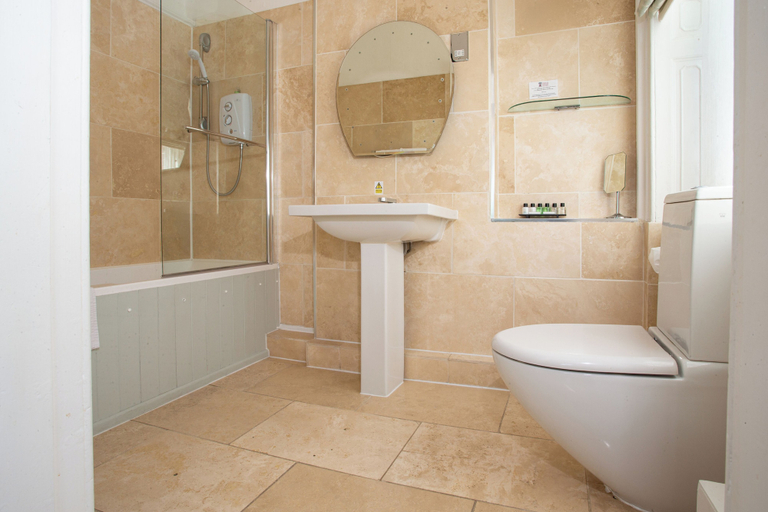Bathroom 3, Diglis House Hotel, Worcestershire
