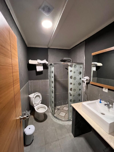 Bathroom 4, Kasabali Hotel, Menderes