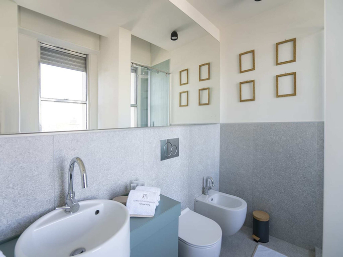 Bathroom 3, Skyline View & Design Porta Nuova, Milano