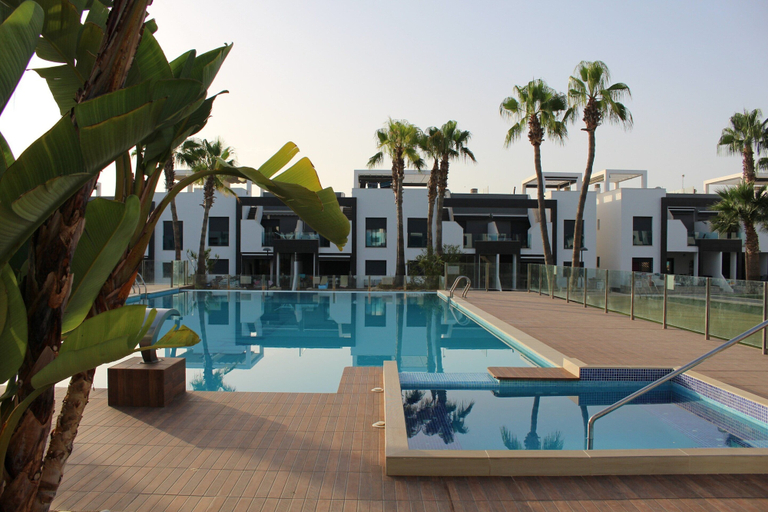 Pool 4, Cozy Apartment in Orihuela Costa, Alicante