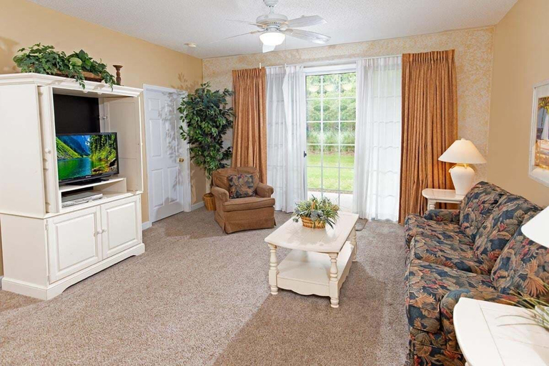 Interior 3, Havens 432, Horry