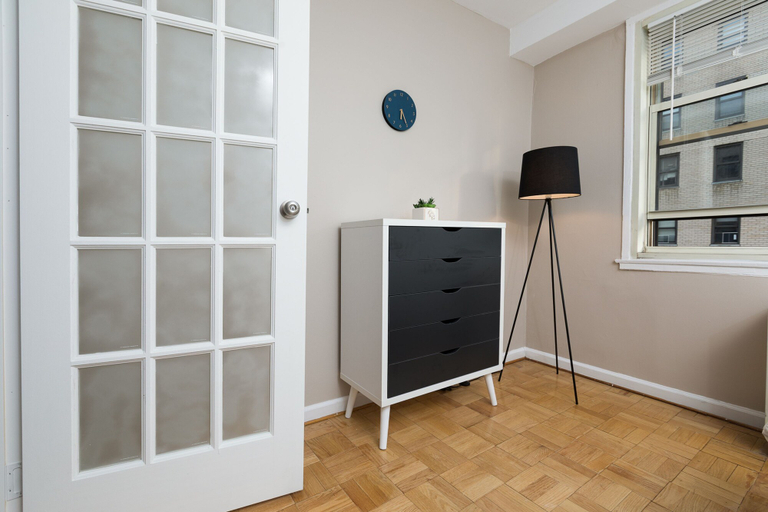 Room 2, Lovely 1 Bedroom New York Apartment, New York