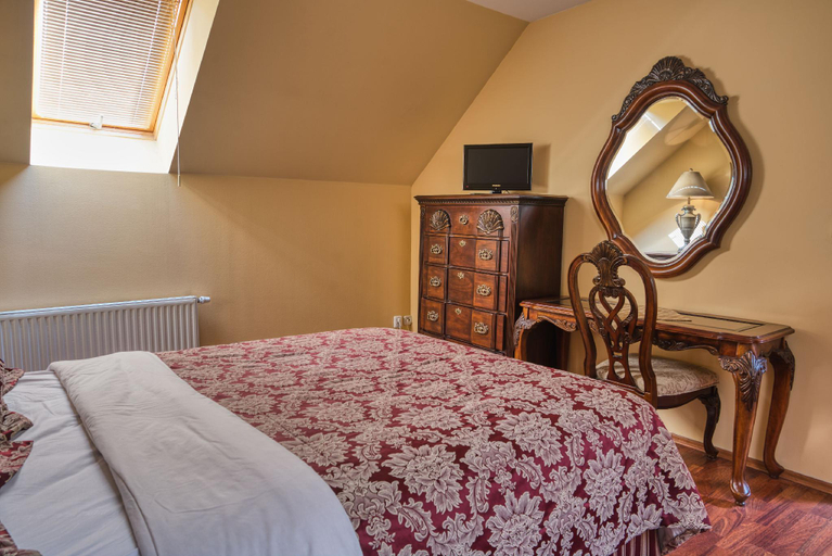 Bedroom 2, Hotel ROYAL, Chomutov